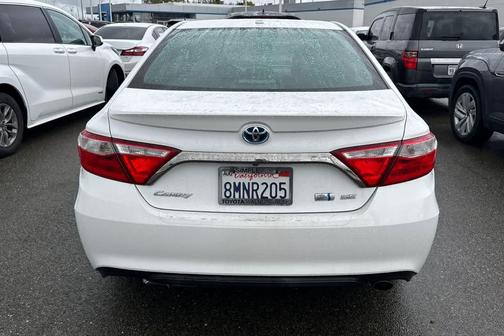 2017 Toyota Camry Hybrid SE