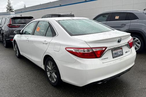 2017 Toyota Camry Hybrid SE