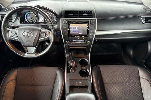 2017 Toyota Camry Hybrid SE