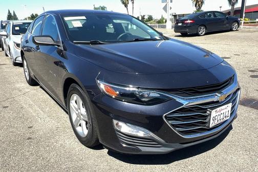 Dark Ash Metallic 2023 Chevrolet Malibu 1LS