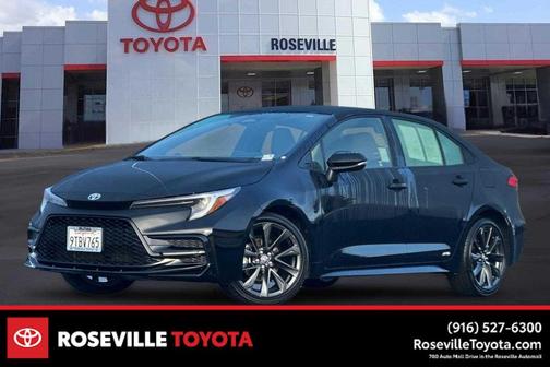 2025 Toyota Corolla Hybrid SE