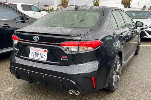 2025 Toyota Corolla Hybrid SE