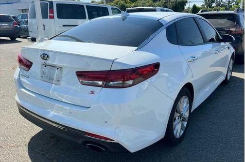 2018 Kia Optima S