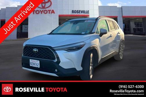 2022 Toyota Corolla Cross XLE