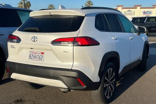 2022 Toyota Corolla Cross XLE