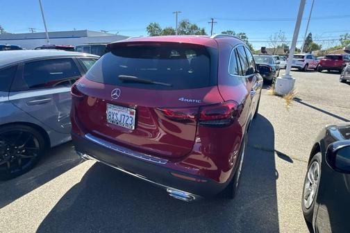 2021 Mercedes-Benz GLA 250 Base 4MATIC