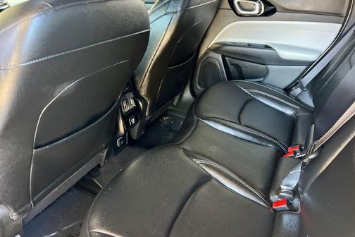 Silver Zynith Metallic Clearcoat 2025 Jeep Compass Limited