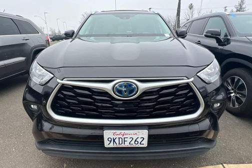 2020 Toyota Highlander Hybrid XLE