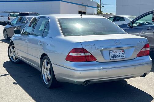 2005 Lexus LS 430 Base