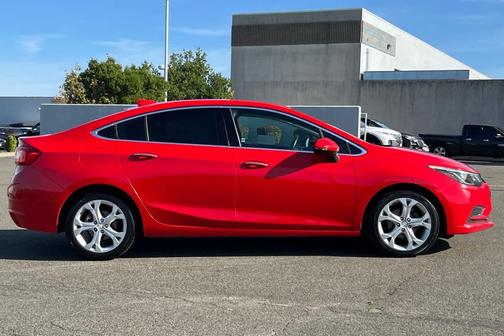 Red Hot 2018 Chevrolet Cruze Premier