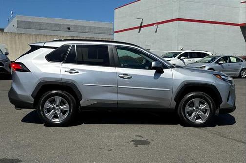 2023 Toyota RAV4 Hybrid LE