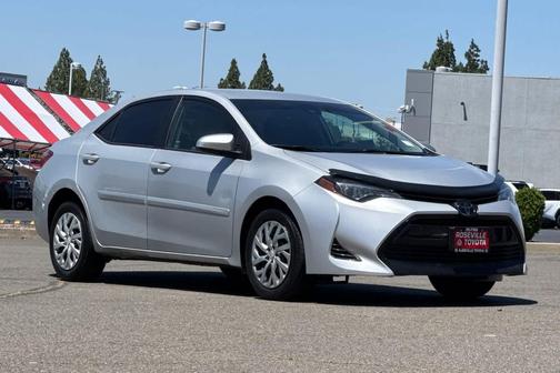 Classic Silver Metallic 2019 Toyota Corolla LE