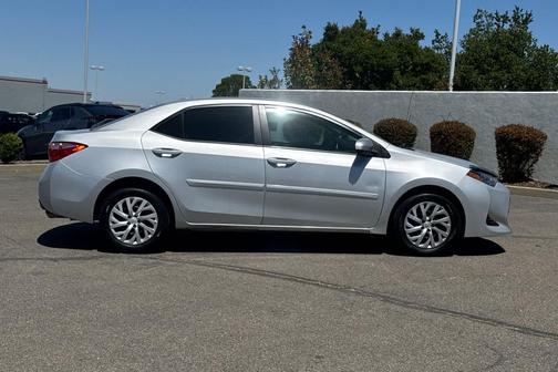 Classic Silver Metallic 2019 Toyota Corolla LE