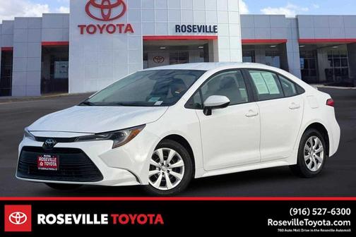 2024 Toyota Corolla LE