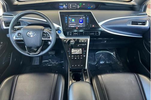 2017 Toyota Mirai Base