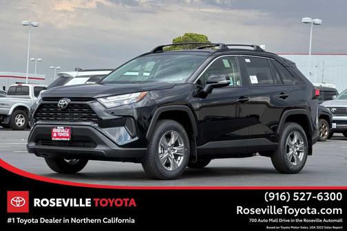 2025 Toyota RAV4 Hybrid LE
