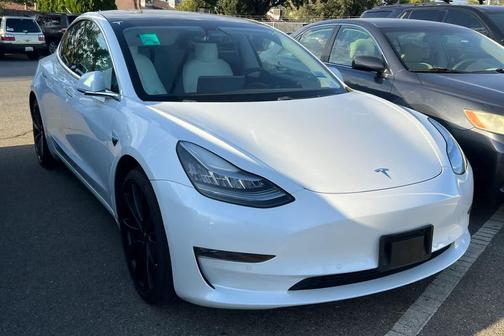 2020 Tesla Model 3 Performance