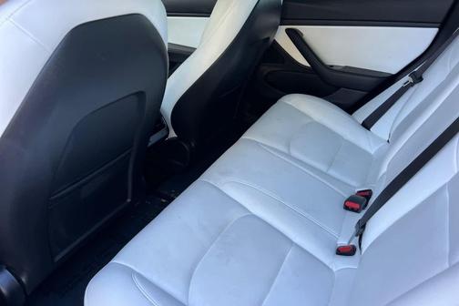 2020 Tesla Model 3 Performance