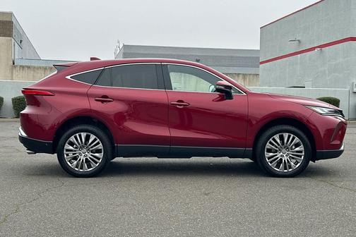 2023 Toyota Venza Limited