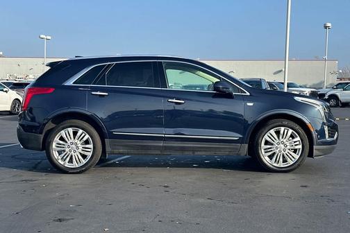 2017 Cadillac XT5 Premium Luxury