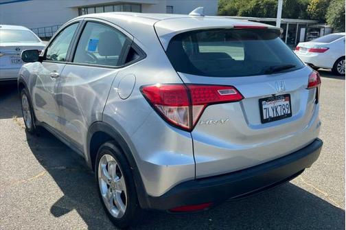 2016 Honda HR-V LX
