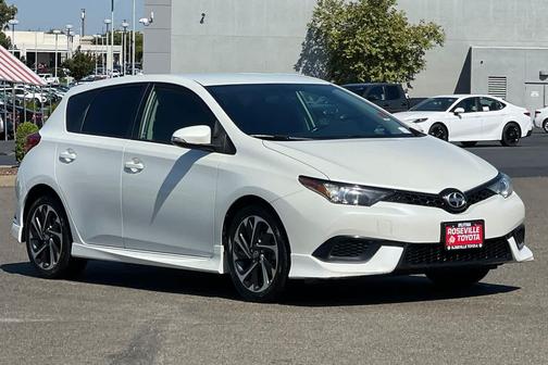 Blizzard Pearl 2016 Scion iM 5dr HB CVT