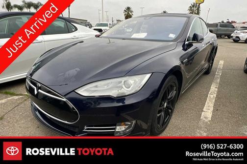2014 Tesla Model S 4dr Sdn