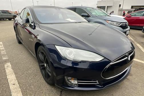 2014 Tesla Model S 4dr Sdn