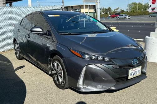 2017 Toyota Prius Prime Plus