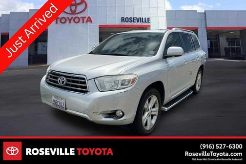 Classic Silver Metallic 2010 Toyota Highlander Limited