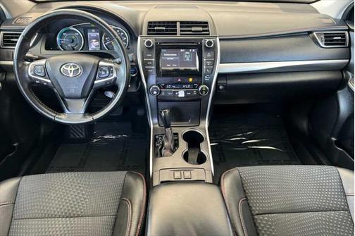 2015 Toyota Camry Hybrid SE