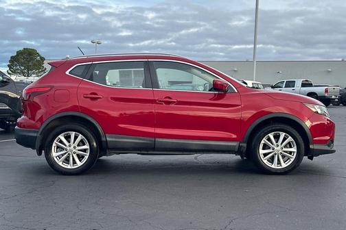 2018 Nissan Rogue Sport SV