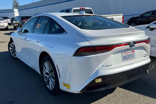 2021 Toyota Mirai Base