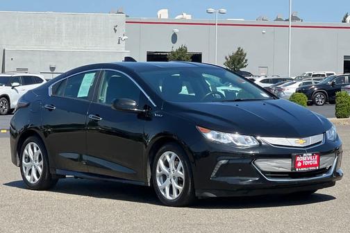 Mosaic Black Metallic 2017 Chevrolet Volt Premier