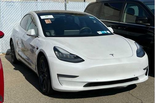 2020 Tesla Model 3 Standard Range
