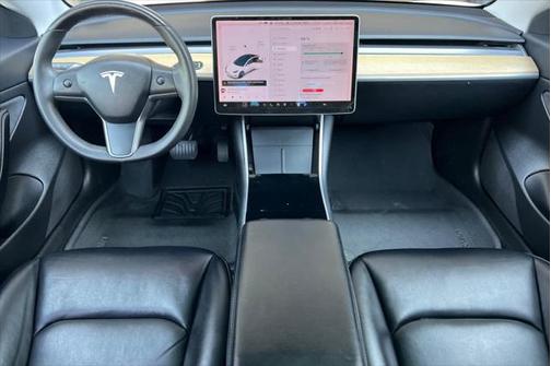 2020 Tesla Model 3 Standard Range