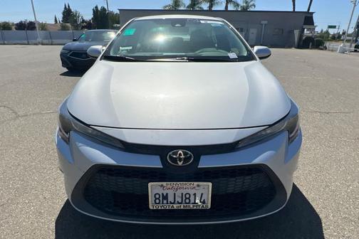 Classic Silver Metallic 2020 Toyota Corolla LE