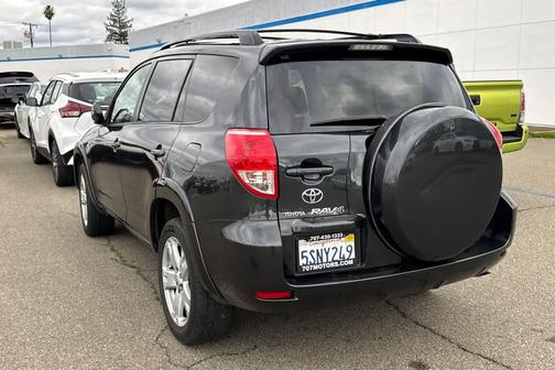 2006 Toyota RAV4 Sport
