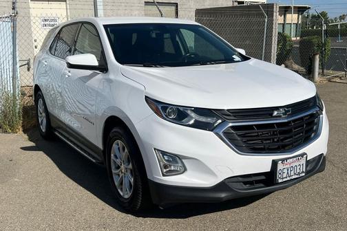 Summit White 2018 Chevrolet Equinox LT