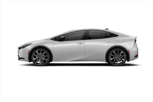 2025 Toyota Prius L