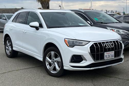 2021 Audi Q3 40 Premium