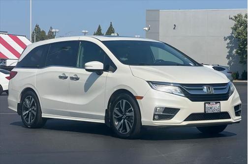 2018 Honda Odyssey Elite