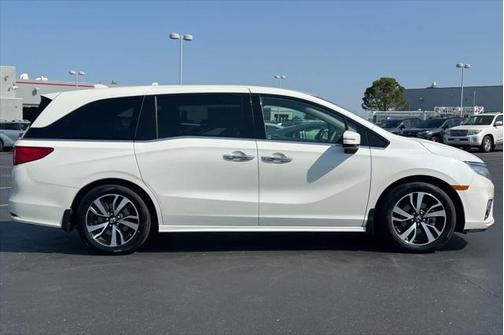 2018 Honda Odyssey Elite