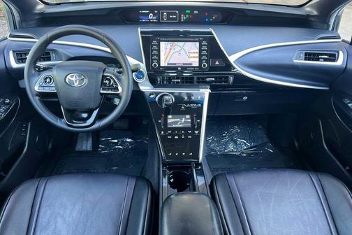 2018 Toyota Mirai Base