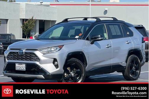 2021 Toyota RAV4 Hybrid SE