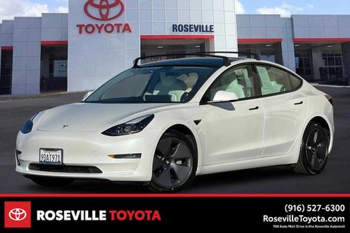 2022 Tesla Model 3 Standard Range