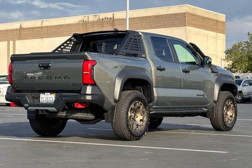 2024 Toyota Tacoma Hybrid Trailhunter Hybrid