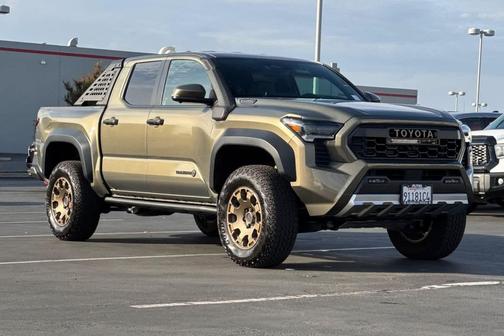 2024 Toyota Tacoma Hybrid Trailhunter Hybrid