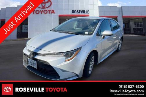 Classic Silver Metallic 2024 Toyota Corolla LE