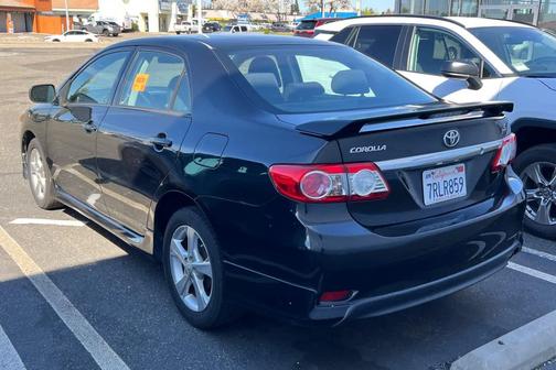 2011 Toyota Corolla S